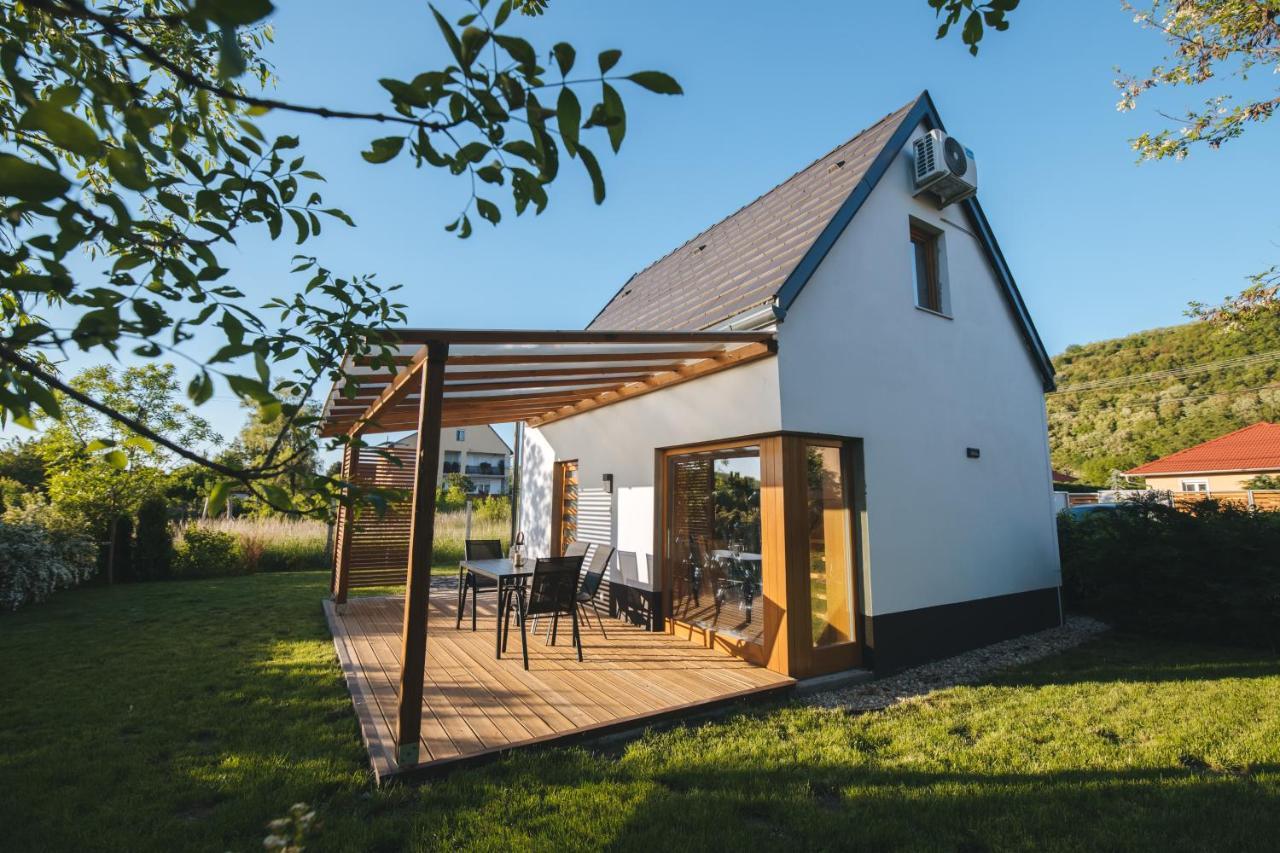 Hivlak Vendeghazak Villa Demjén Exteriör bild